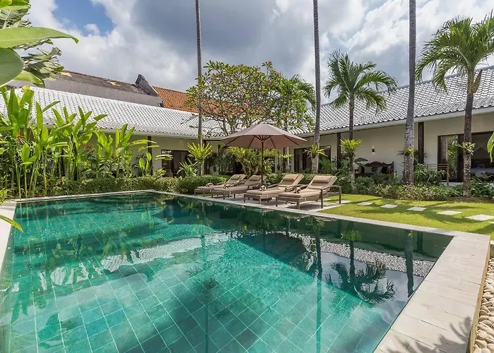 Ferienhaus Budha 2 4bedrs 12m Pool, 700m2 Garden&bbq, & Quiet *