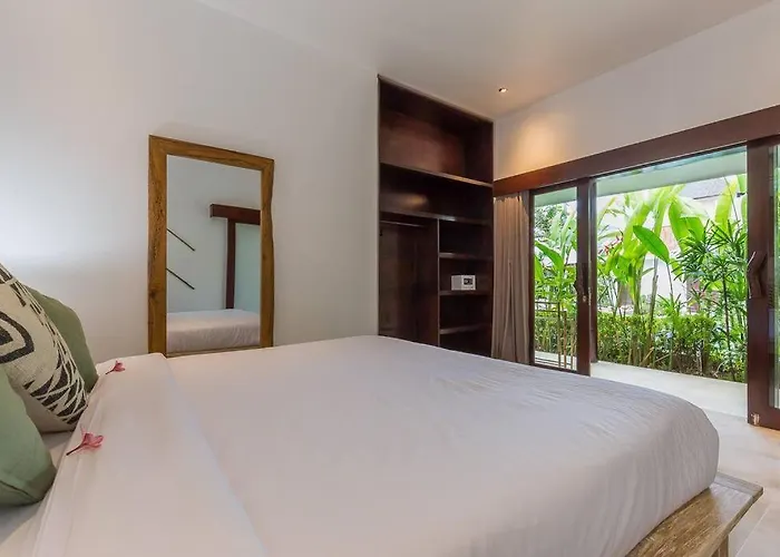 Budha 2 4bedrs 12m Pool, 700m2 Garden&bbq, & Quiet *